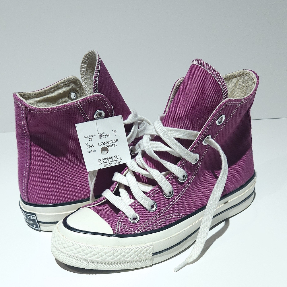 Converse High-Top Sneakers Womens US 5 - Purple